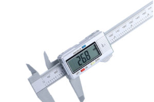 Electronic digital caliper